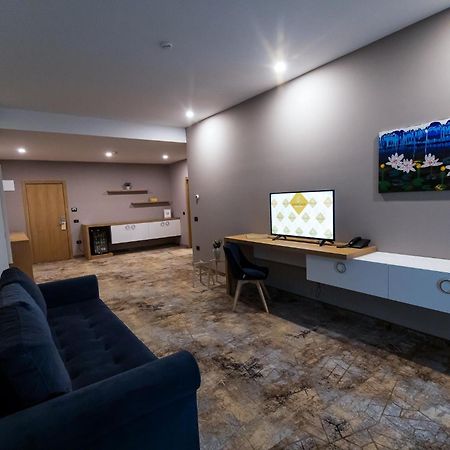 Grand View Hotel & Suites Copou Jassy Zewnętrze zdjęcie