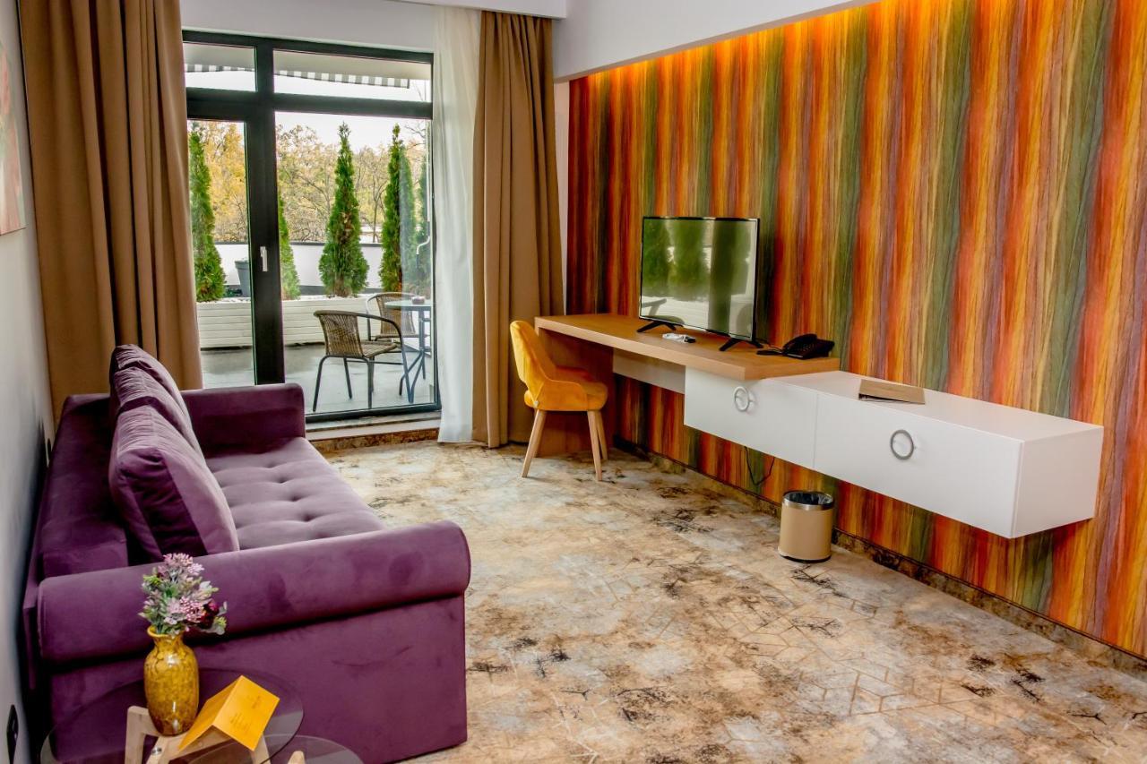 Grand View Hotel & Suites Copou Jassy Zewnętrze zdjęcie