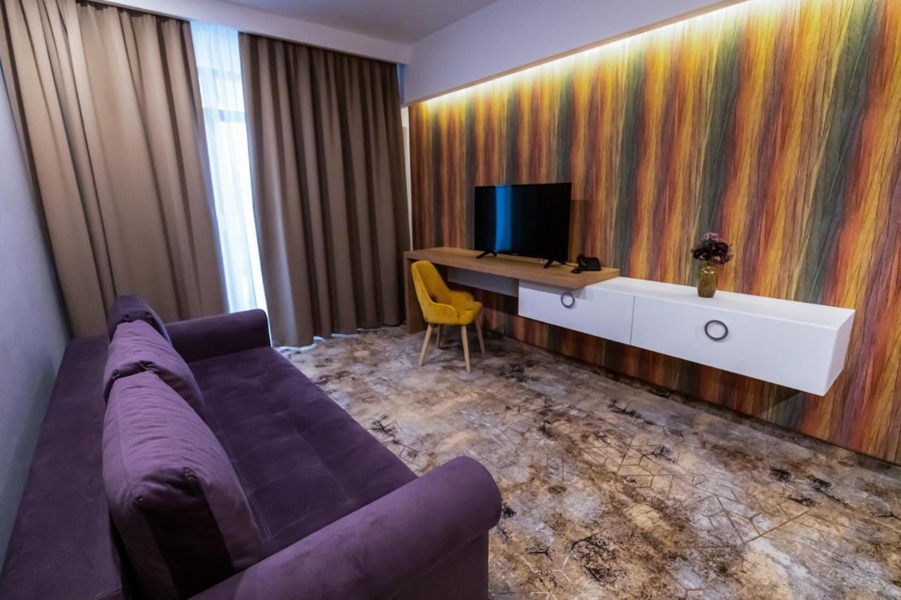 Grand View Hotel & Suites Copou Jassy Zewnętrze zdjęcie